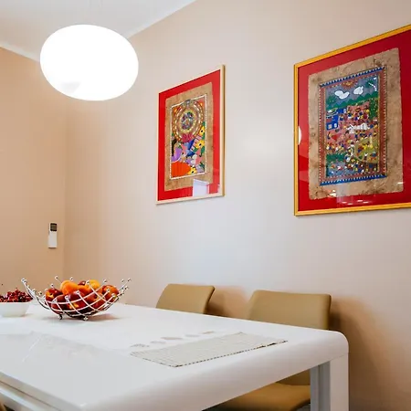 Apartman One *
