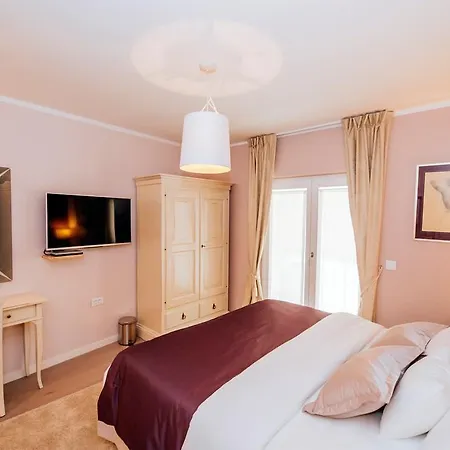 아파트 스위트 원 *